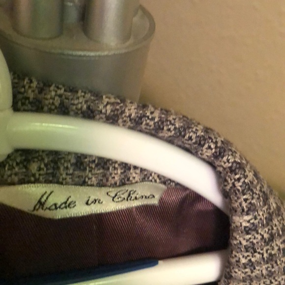 Jacket - Picture 2 of 3